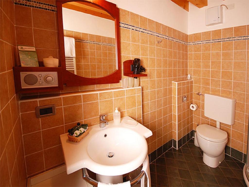 Dolcemela Hotel Ferrara Szoba fotó
