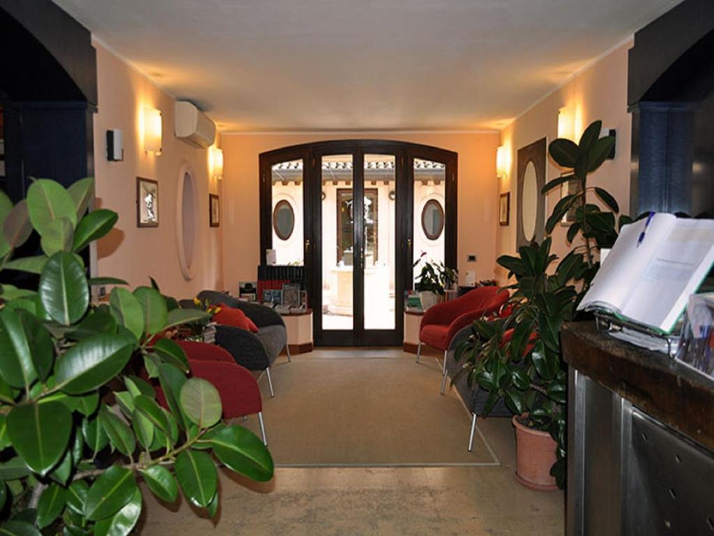 Dolcemela Hotel Ferrara Kültér fotó