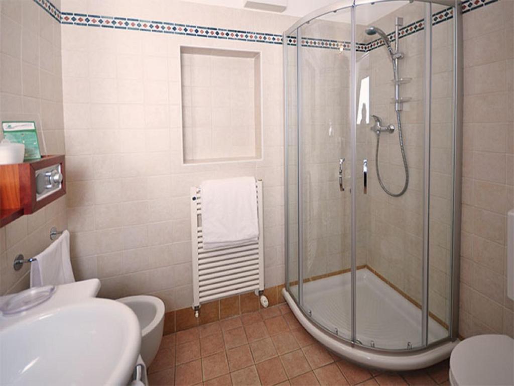 Dolcemela Hotel Ferrara Szoba fotó